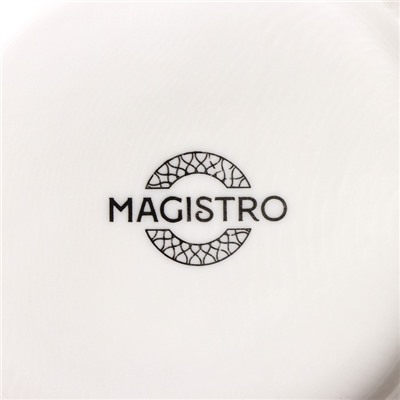Салатник фарфоровый Magistro «Бланш. Фигурный квадрат», 1,35 л, d=18 см, цвет белый