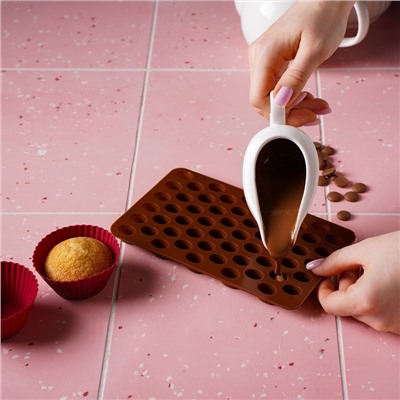 Форма силиконовая для шоколада Доляна «Кофейные бобы», 18,5×11 см, 55 ячеек, цвет шоколадный