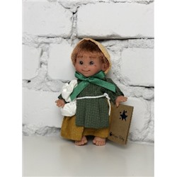 Кукла "Домовёнок", девочка, в зеленой кофте и желтой шапочке, 18 см, арт. 151-4