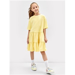 Многоярусное платье силуэта оверсайз для девочек светло-желтое