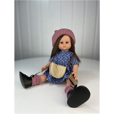 Кукла Нэни, брюнетка, в цветном платье и вязаной шапке, 33 см, арт. 33013