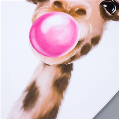 Наклейка пластик интерьерная цветная "Жираф и пузырь из резинки" 30х45 см
