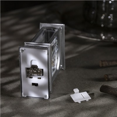 Светодиодная фигура «Серебристый фонарь с оленями» 7 × 13 × 3.5 см, пластик, батарейки AG13х3, свечение тёплое белое