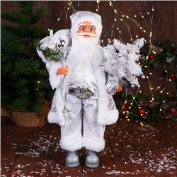 Дед Мороз "С ёлочкой с шариками и подарками" 50 см, серебро