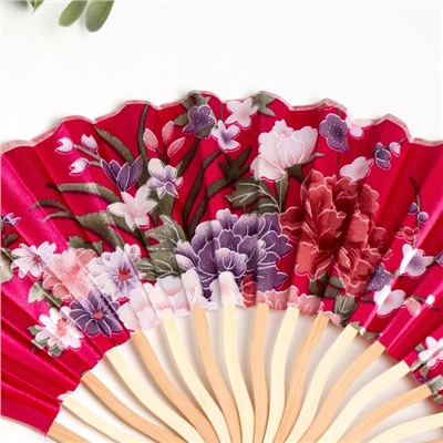 Веер бамбук, текстиль h=21 см изгиб, с кистью "Цветы" в коробке, ярко-розовый