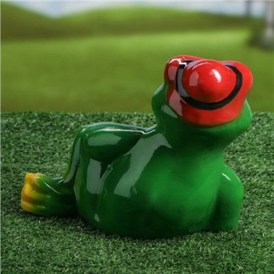 Садовая фигура "Лягушка в шляпе", разноцветная, 14х25х22 см, микс