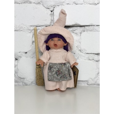 Пупс-мини "Ведьмочка", с фиолетовыми волосами, в бледно-розовом платье и шляпе, 18 см. арт. 138U-7