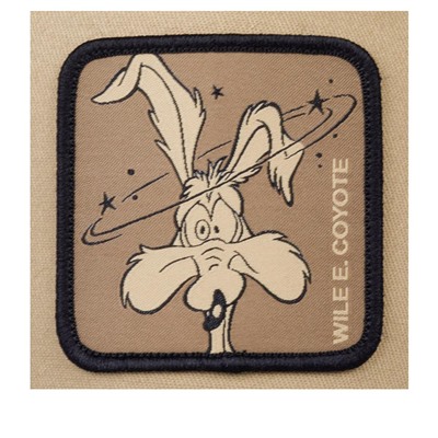 Бейсболка с сеточкой CAPSLAB арт. CL/LOO4/1/COY1 Looney Tunes Wile E. Coyote (бежевый)