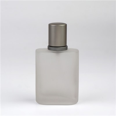 Флакон стеклянный для парфюма, с распылителем, 30 мл, цвет серебристый