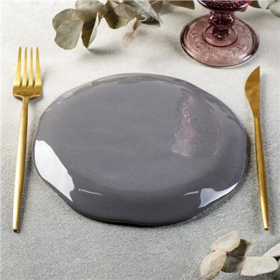 Тарелка стеклянная Magistro «Мрамор», d=20 см, цвет серый