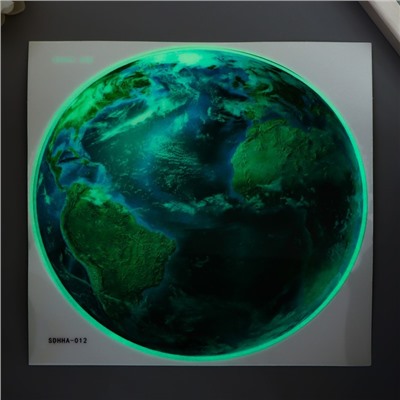 Наклейка пластик интерьерная фосфорная "Планета Земля" 20х20,5 см