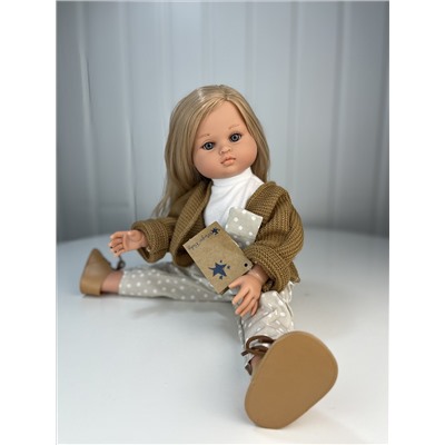 Кукла Нэни, блондинка, в вязаной кофте и повязке "тюрбан", 42 см, арт. 42023