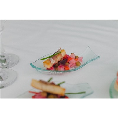 Блюдо стеклянное сервировочное Magistro «Авис. Рыба», 14×8×2,7 см, цвет прозрачный