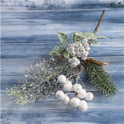 Декор "Зимняя магия" хвоя листья белые ягоды 24 см