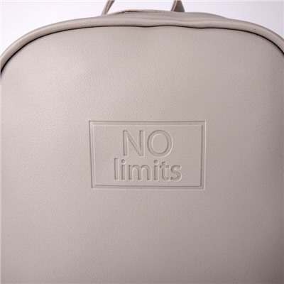 Рюкзак из искусственной кожи No limits 28х24х9 см