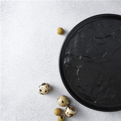 Блюдо фарфоровое для подачи Magistro Moon, d=22,5 см, цвет чёрный