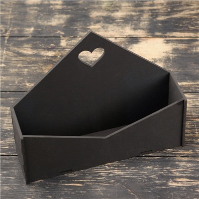 Кашпо деревянное 21×6×18 см Конверт "Доброе Сердце", чёрный Дарим Красиво